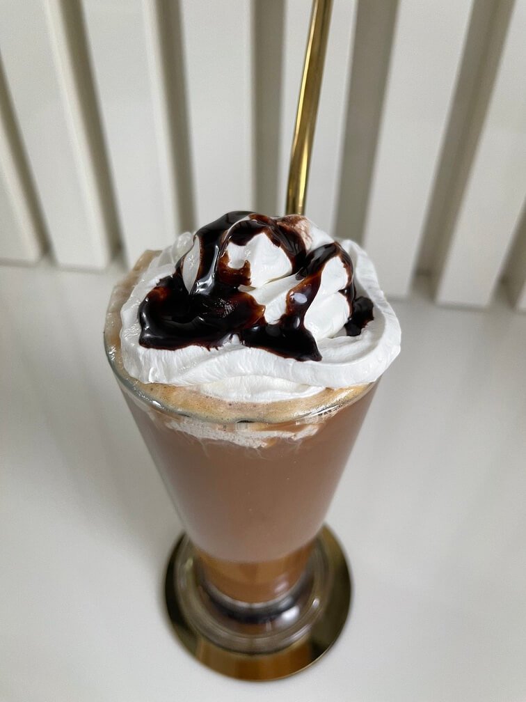 Starbucks copycat iced mocha recipe.