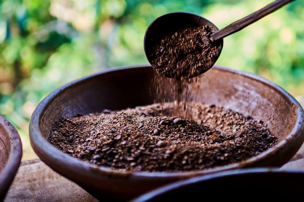 how to dry coffee grounds