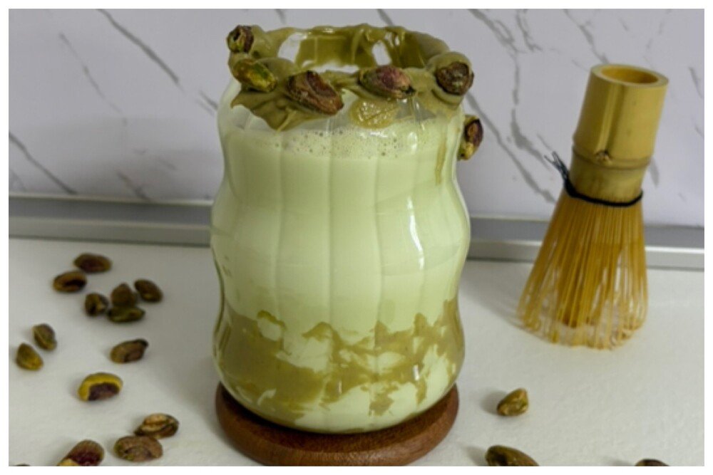 iced pistachio matcha latte recipe