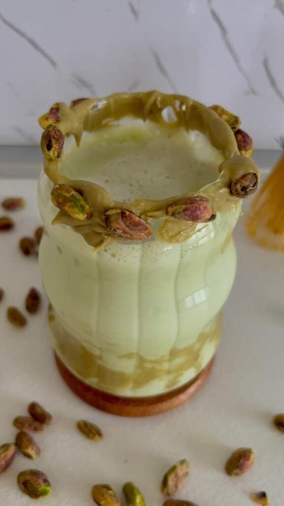 iced pistachio matcha latte recipe