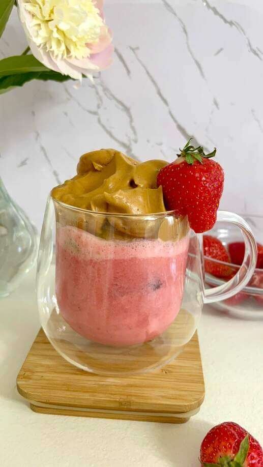 Strawberry Dalgona coffee recipe