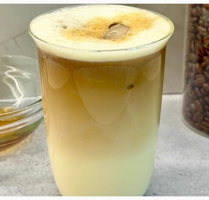 Starbucks Copycat Iced Vanilla Latte Recipe