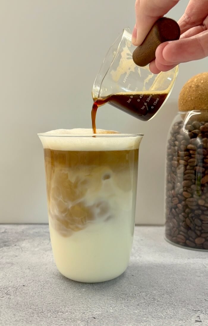 starbucks iced vanilla latte