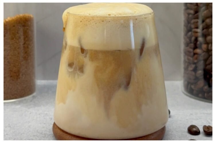 iced brown sugar oatmilk shaken espresso recipe