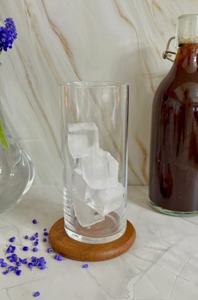 iced lavender cream chai