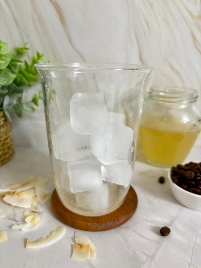 iced ube coconut macchiato recipe, Starbucks copycat 