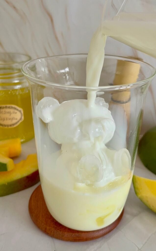 iced mango cream matcha starbucks copycat 