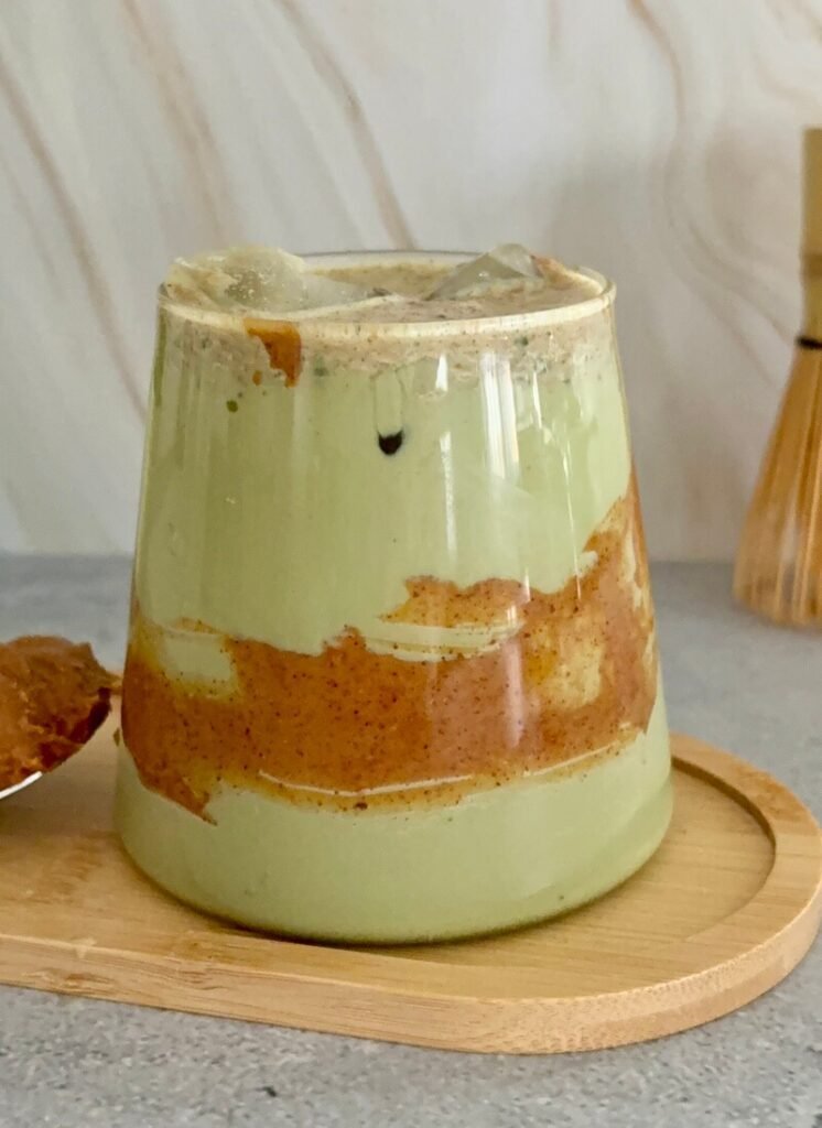 iced peanut butter matcha latte
