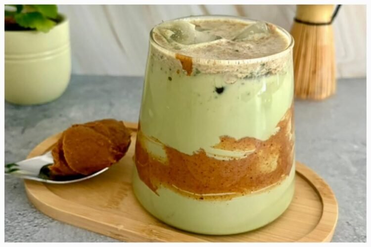 peanut butter matcha recipe latte