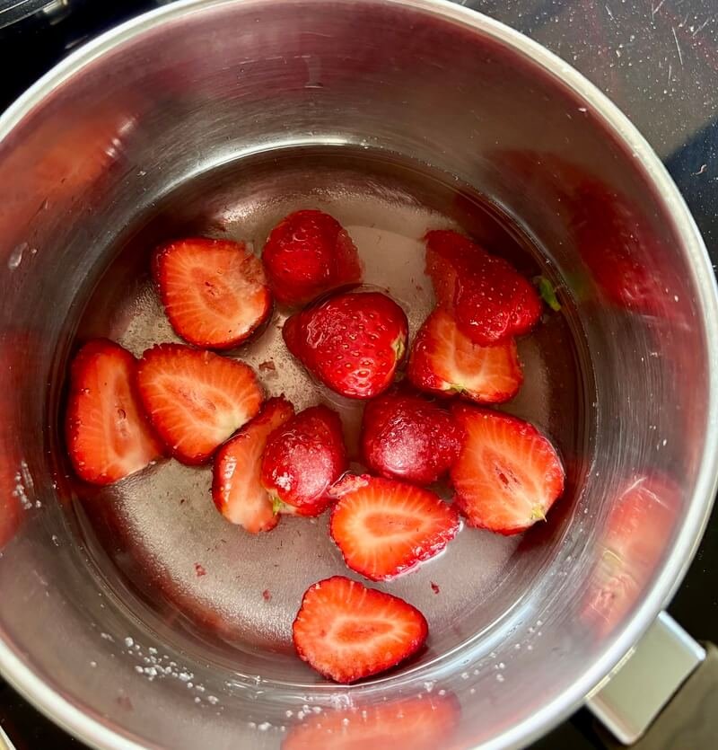 strawbery acai refresher recipe