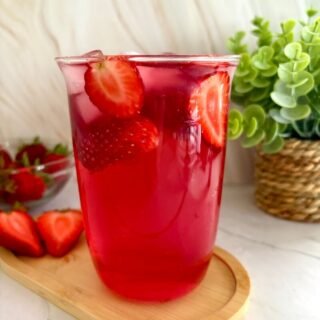 strawbery acai refresher recipe