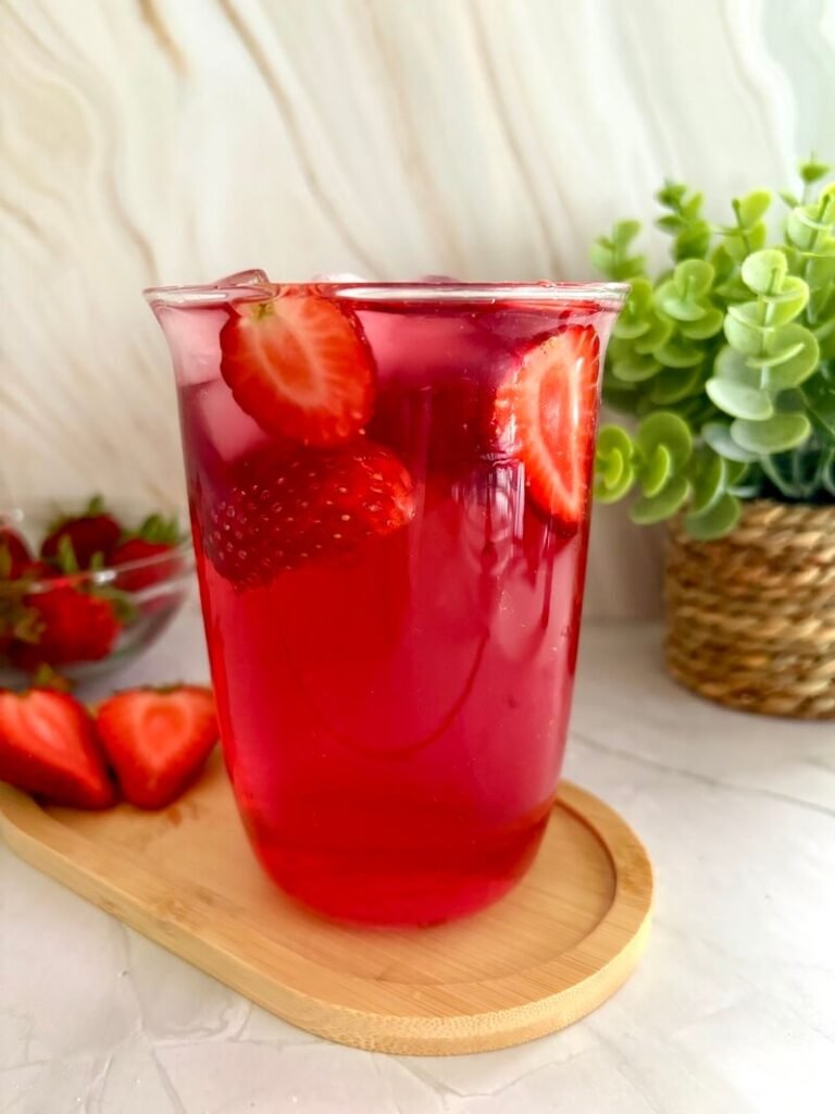 strawbery acai refresher recipe