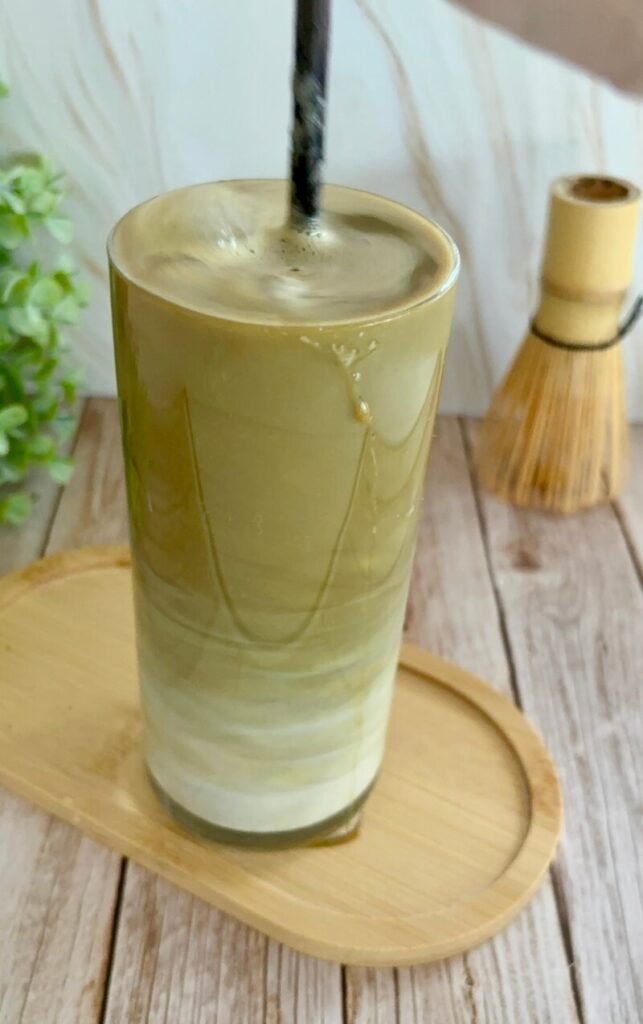 iced dirty matcha latte recipe