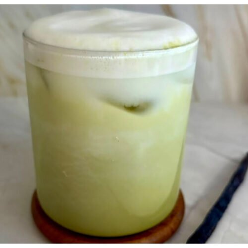 iced vanilla matcha latte