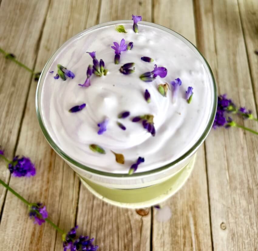 lavender cream matcha latte 