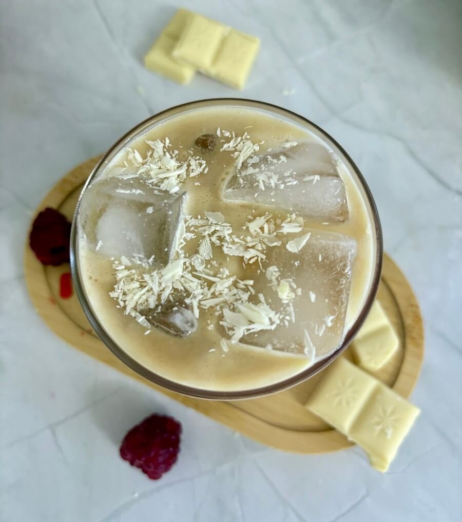 raspberry white mocha 