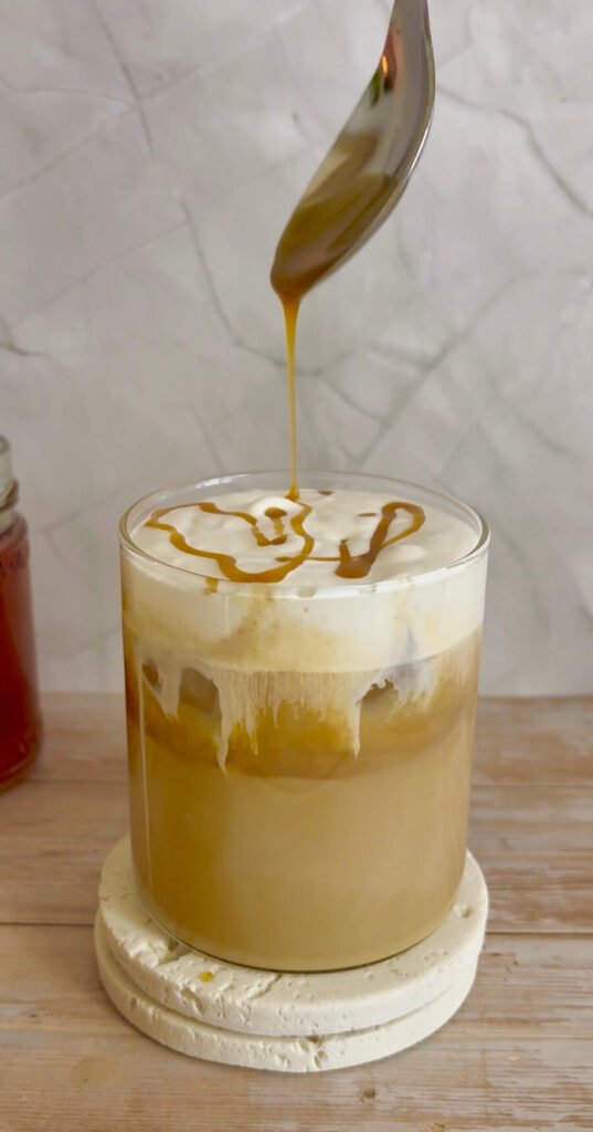 iced salted caramel latte recipe