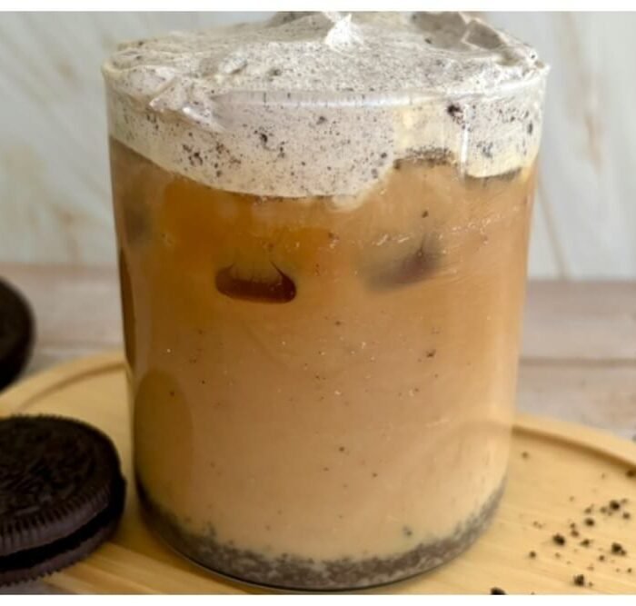 Cookies and Cream Latte Recipe