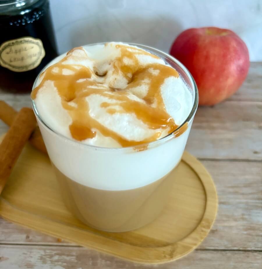 Apple Crisp Oatmilk Macchiato 
