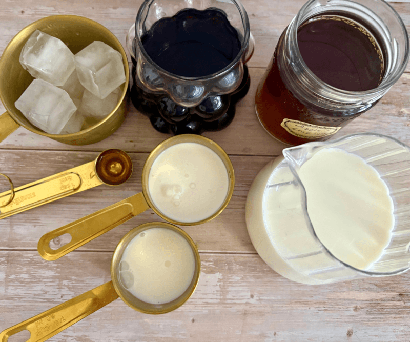 Iced Apple Crisp Cream Chai Recipe (Starbucks Copycat)