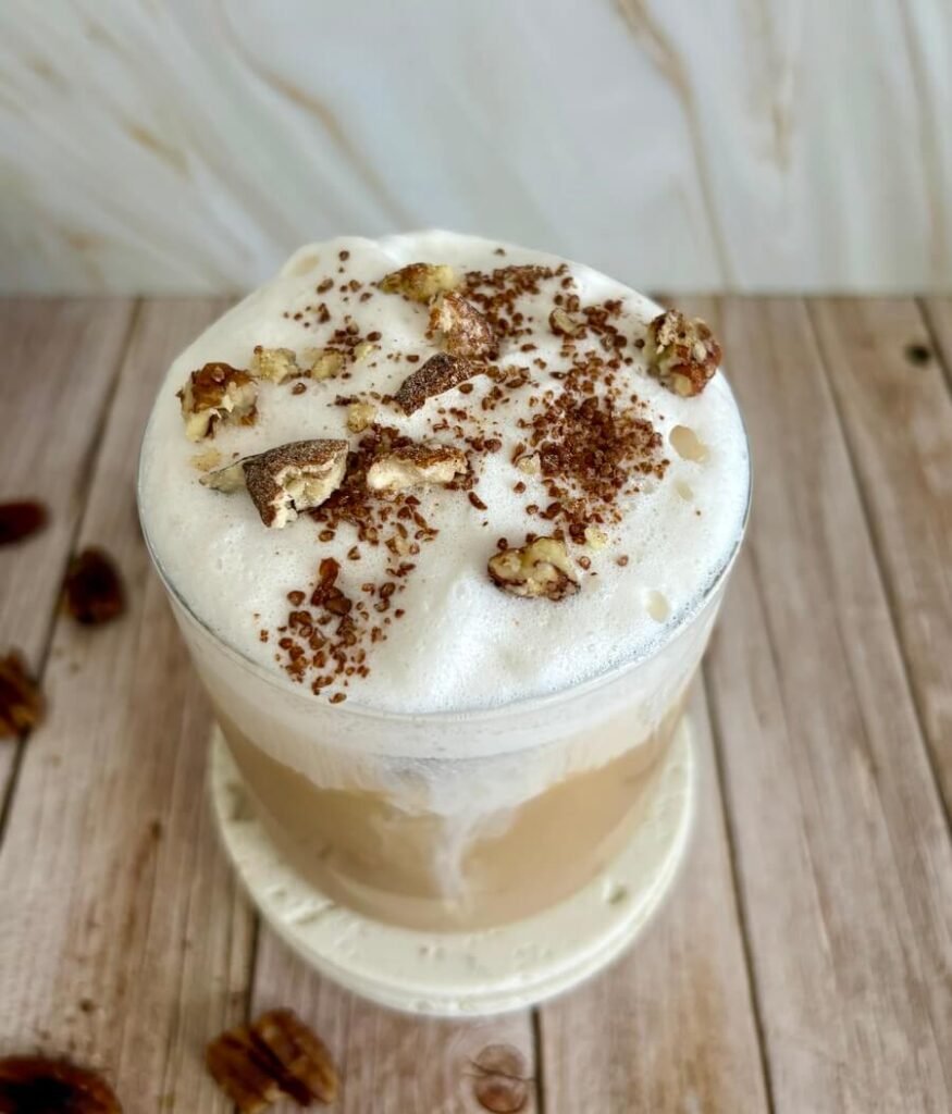 iced pecan crunch oatmilk latte starbucks copycat