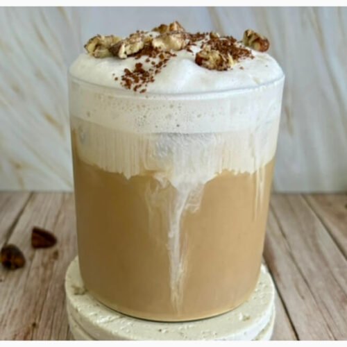 iced pecan crunch oatmilk latte starbucks copycat