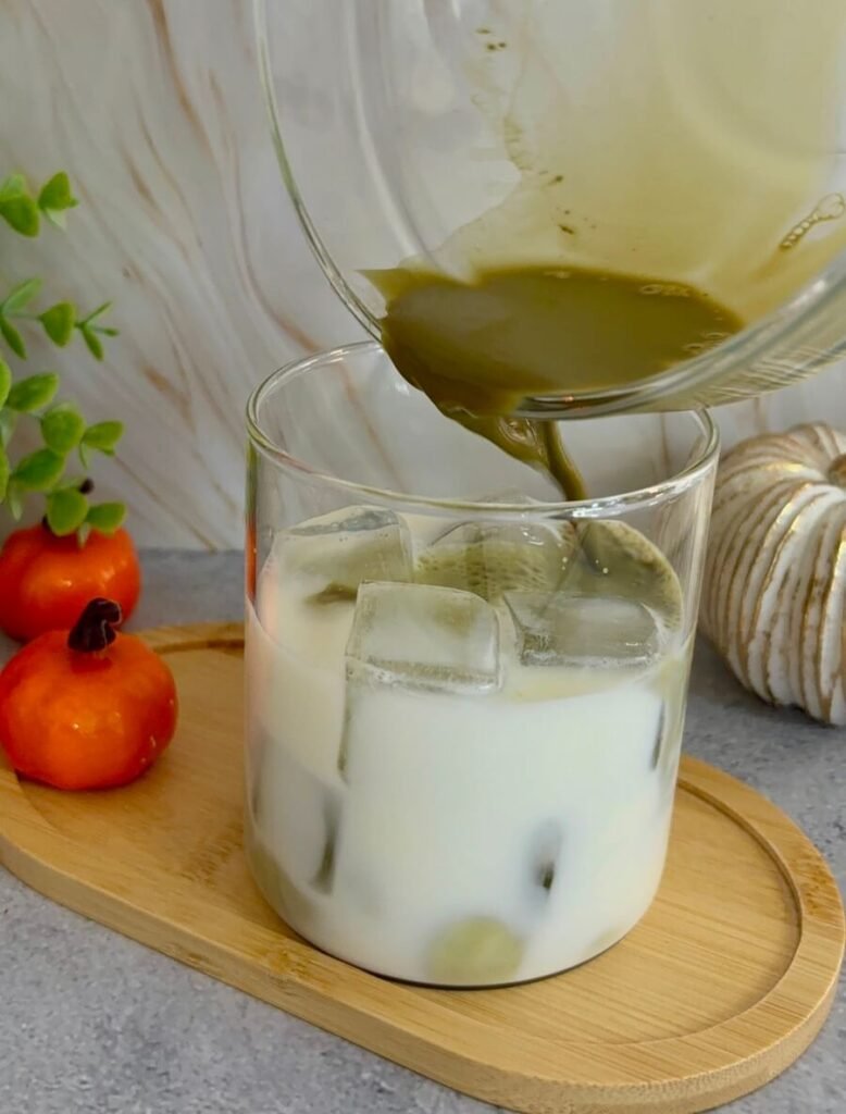iced pumpkin cream matcha starbucks copycat