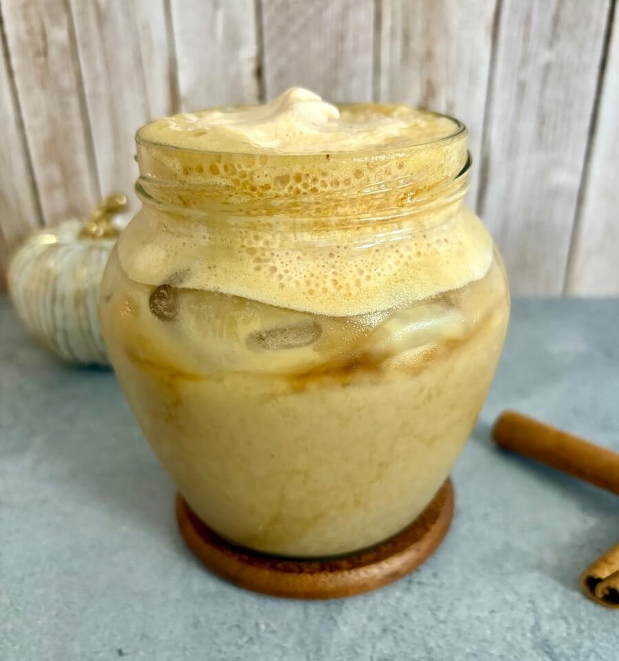 iced pumpkin cream shaken espresso recipe starbucks copycat