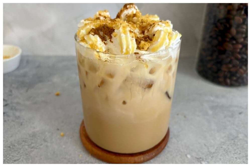 Iced Teddy Graham Latte recipe