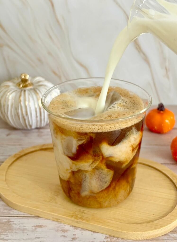 pumpkin spice pecan latte