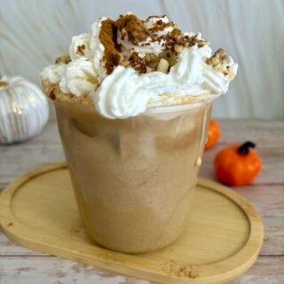 pumpkin spice pecan latte