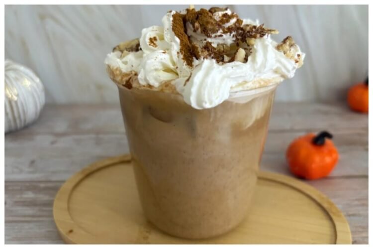 pumpkin spice pecan latte